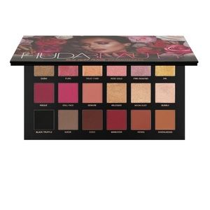 Huda makeup palette